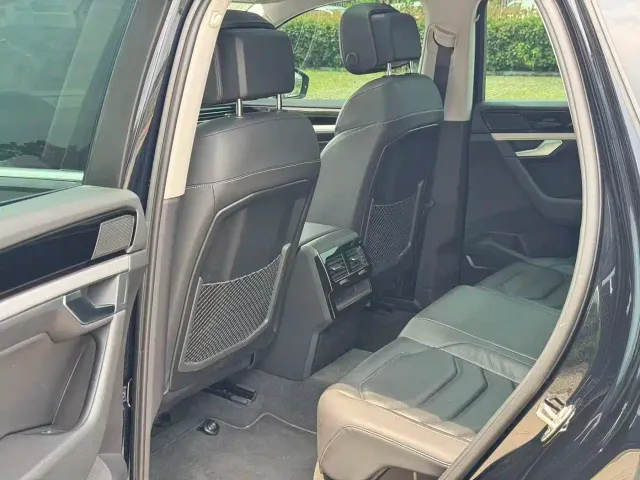 Volkswagen Touareg 2022 2.0TSI Rui Shang Edition — Фото автомобиля 12