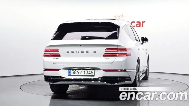 Genesis GV80 — Фото автомобиля 4