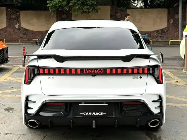 Lynk & Co 03 — Фото автомобиля 15
