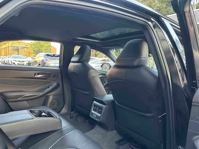 Toyota Avalon — Фото автомобиля 18