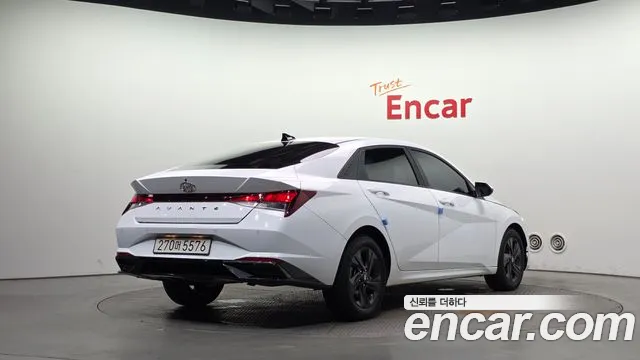 Hyundai AVANTE Avante (CN7) — Фото автомобиля 2