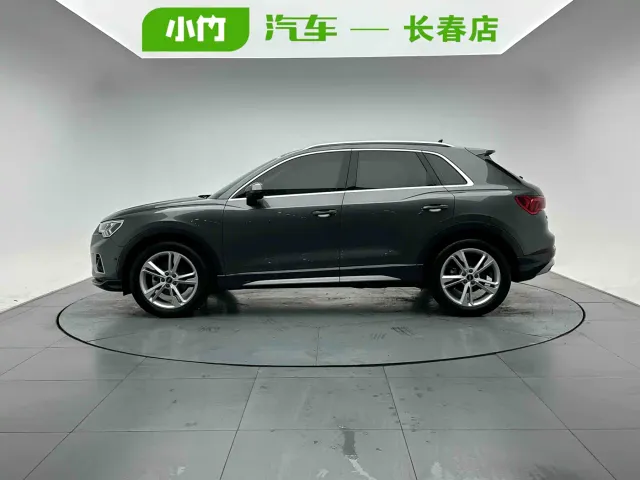 Audi Q3 — Фото автомобиля 3