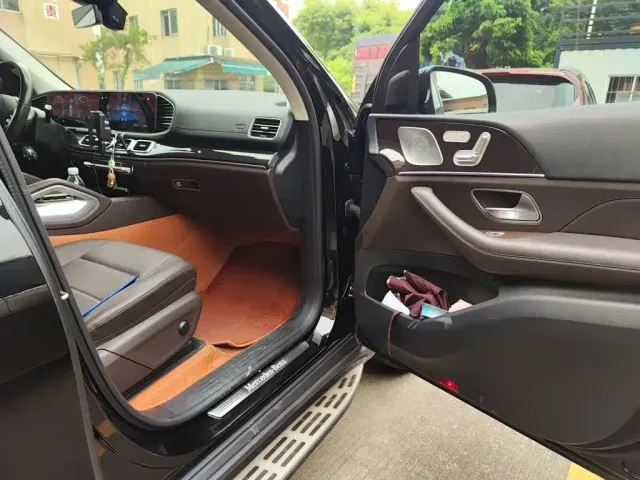Mercedes-Benz GLE-Class — Фото автомобиля 19