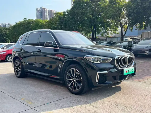 BMW X5 — Фото автомобиля 3