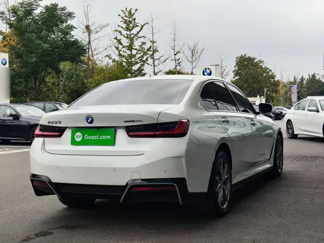 BMW i3 — Фото автомобиля 6