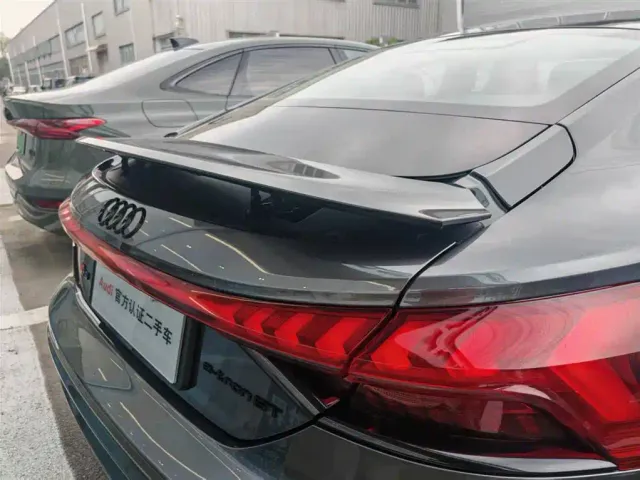Audi RS e-tron GT — Фото автомобиля 3