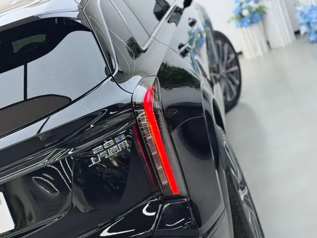 Cadillac XT5 — Фото автомобиля 17