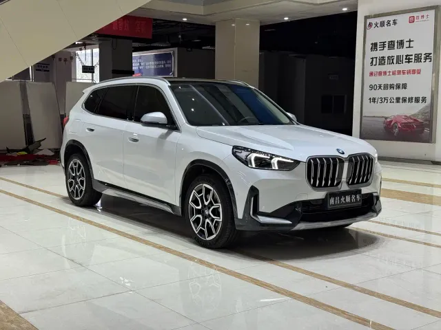 BMW X1 — Фото автомобиля 4