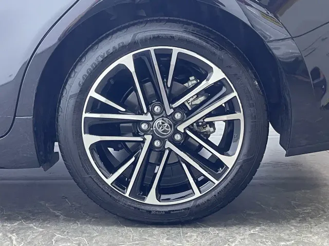 Toyota Camry — Фото автомобиля 8