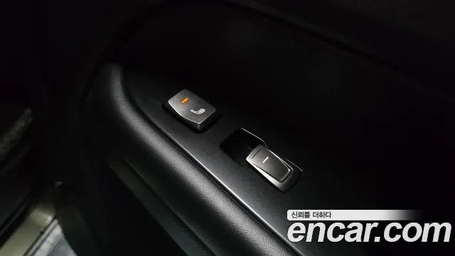 KG_Mobility_Ssangyong Rexton Новый Rexton Sport Дизель 2.2 4WD — Фото автомобиля 17