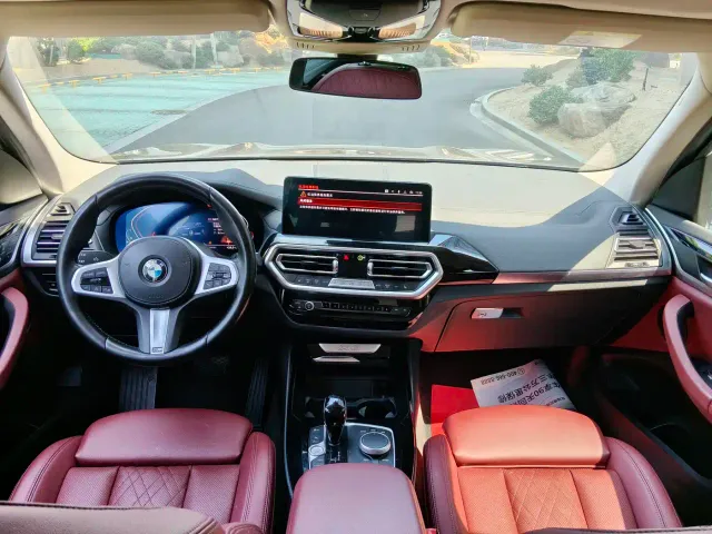 BMW X3 — Фото автомобиля 4