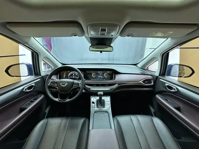 GAC Trumpchi M6 — Фото автомобиля 11