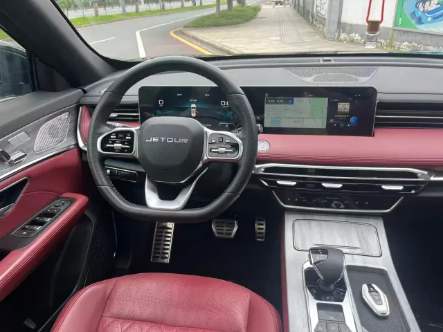 Jetour X70 Plus — Фото автомобиля 11
