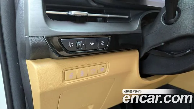 Kia Canival Carnival 4 поколение Дизель 9 мест Signature — Фото автомобиля 18