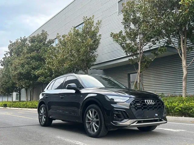 Audi Audi Q5L 2022 40T Luxury Dynamic — Фото автомобиля 8