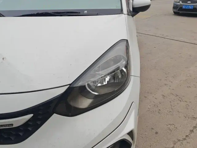 Honda Fit — Фото автомобиля 5