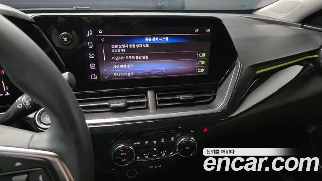 ChevroletGMDaewoo Trax Trax Кроссовер — Фото автомобиля 14