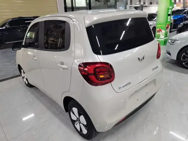 Wuling Hongguang Mini EV — Фото автомобиля 4