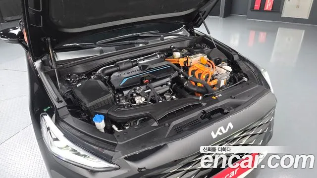 Kia K8 Hybrid — Фото автомобиля 9