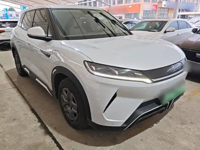 BYD Yuan UP — Фото автомобиля 3