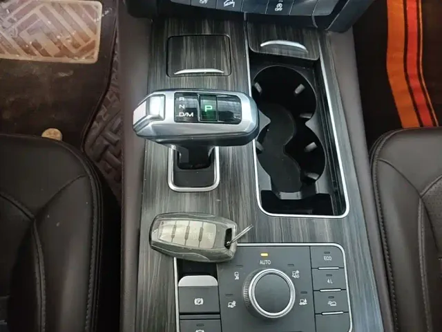 Haval H9 — Фото автомобиля 13