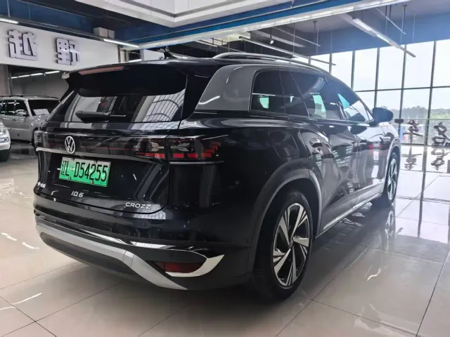Volkswagen ID.6 Crozz — Фото автомобиля 5