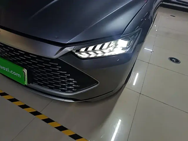 BYD Qin PLUS — Фото автомобиля 23