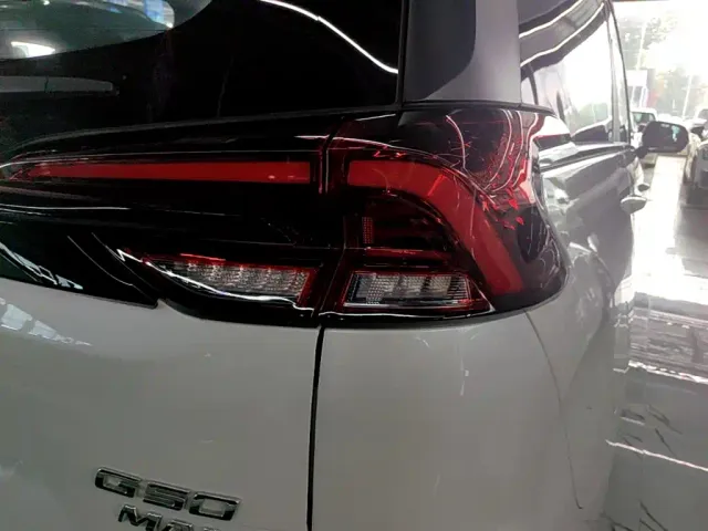 Maxus G50 PHEV — Фото автомобиля 7