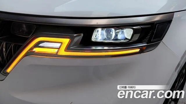 Kia Canival Carnival 4 поколение Бензин 9 мест Signature — Фото автомобиля 22