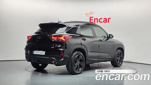 Chevrolet Trailblazer — Фото автомобиля 2