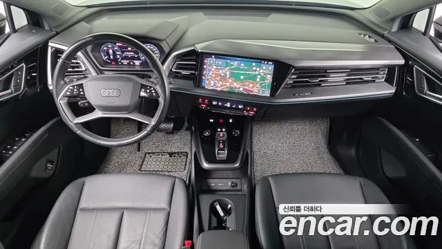 Audi Q4 e-tron F4 — Фото автомобиля 9