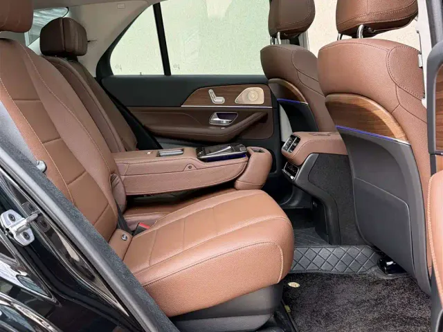 Mercedes-Benz GLE-Class — Фото автомобиля 11