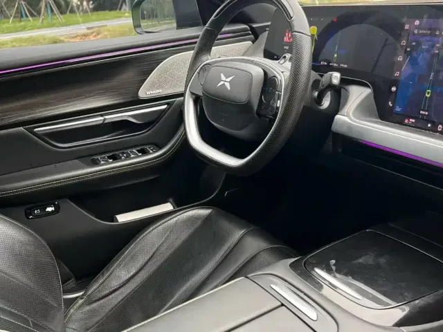 Xpeng P7 — Фото автомобиля 6