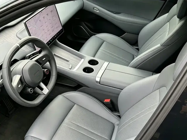 Xiaomi SU7 — Фото автомобиля 6