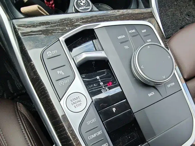 BMW 3 Series — Фото автомобиля 15