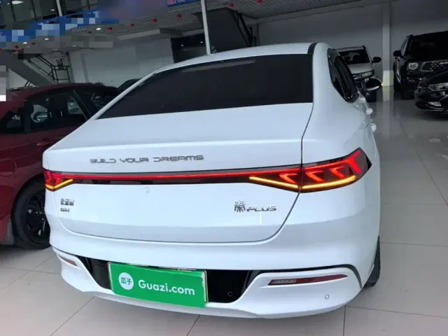 BYD Qin PLUS — Фото автомобиля 5