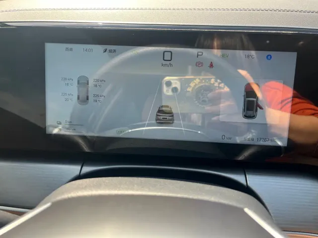 BYD Song L DM-i — Фото автомобиля 6