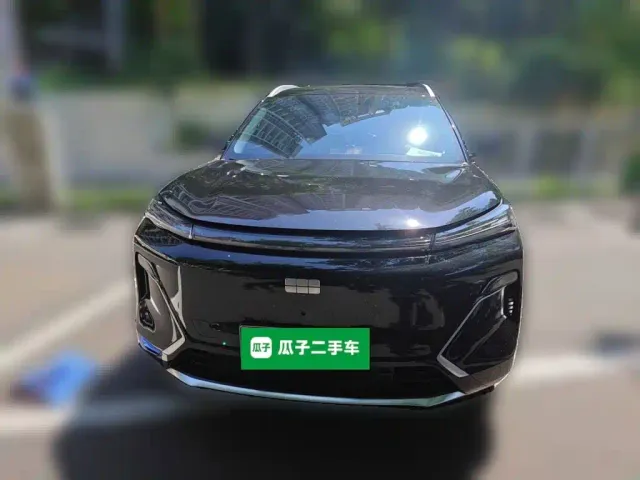 Geely Galaxy Starship 7 EM-i — Фото автомобиля 2