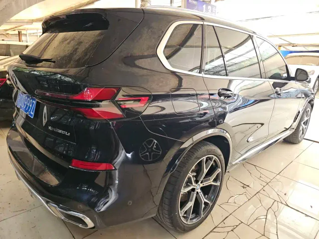 BMW X5 — Фото автомобиля 11