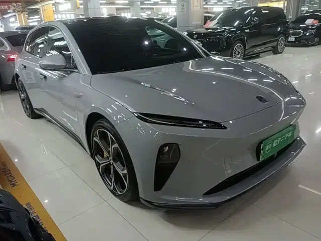 Nio ET5 Touring — Фото автомобиля 3