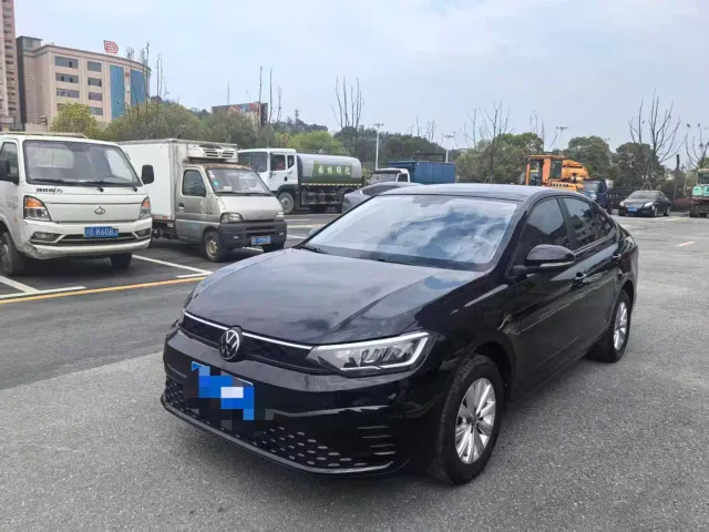 Фотография автомобиля — Volkswagen Lavida