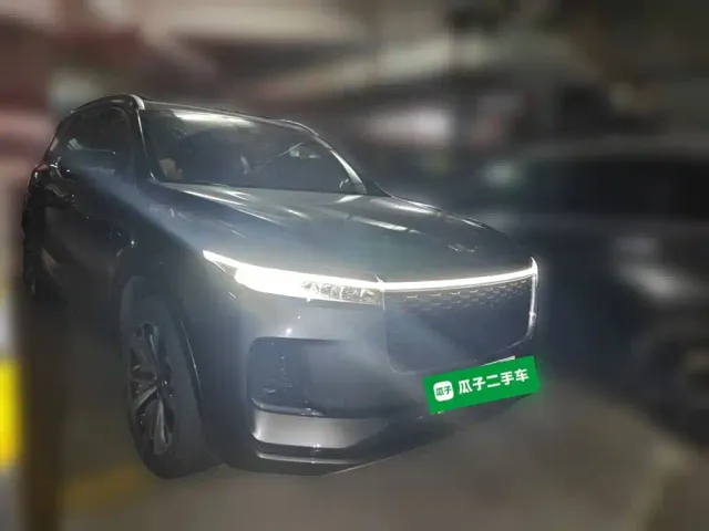Li Auto ONE — Фото автомобиля 3