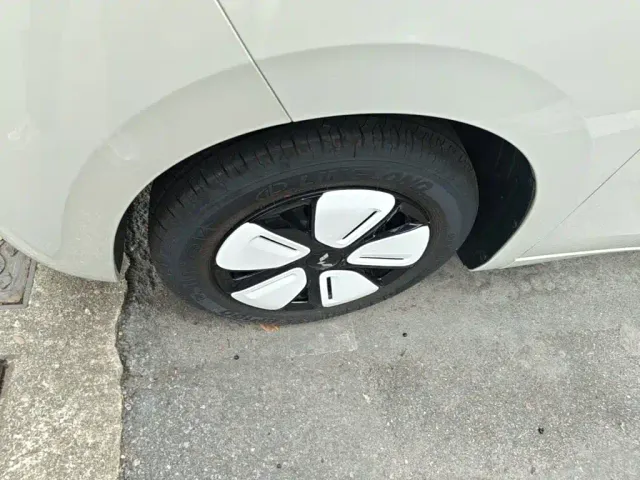 Wuling Hongguang Mini EV — Фото автомобиля 22