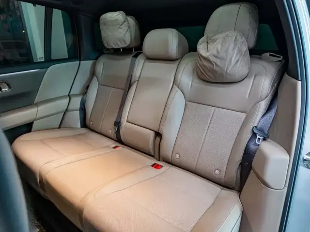 Li Auto Li Auto i6 2025 2WD Base Model — Фото автомобиля 17