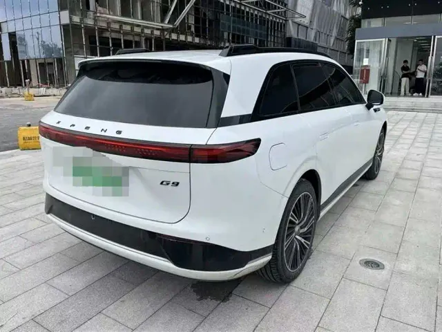 Xpeng G9 — Фото автомобиля 4