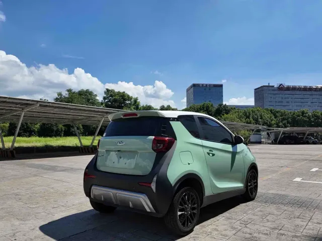 Chery eQ1 — Фото автомобиля 5