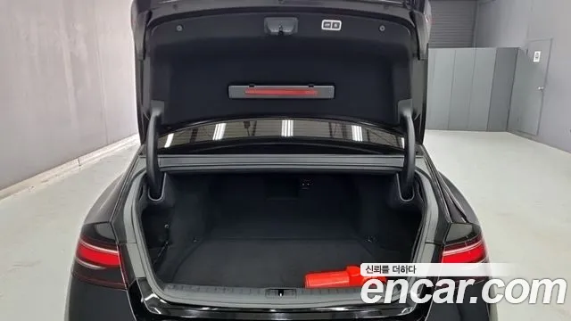 Genesis G90 Бензин 3.5 турбо AWD — Фото автомобиля 13