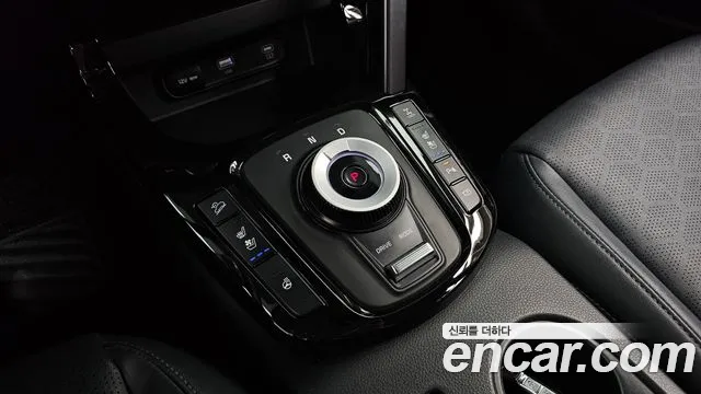 Kia Seltos New — Фото автомобиля 12