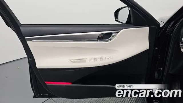 Hyundai Grandeur Новый Grandeur IG — Фото автомобиля 24