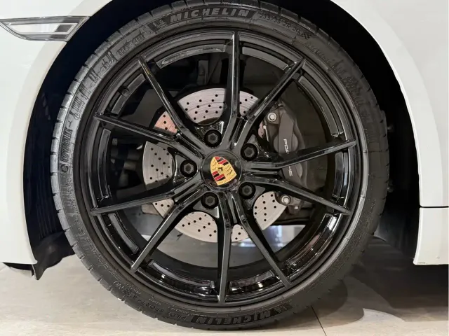 Porsche 718 — Фото автомобиля 27
